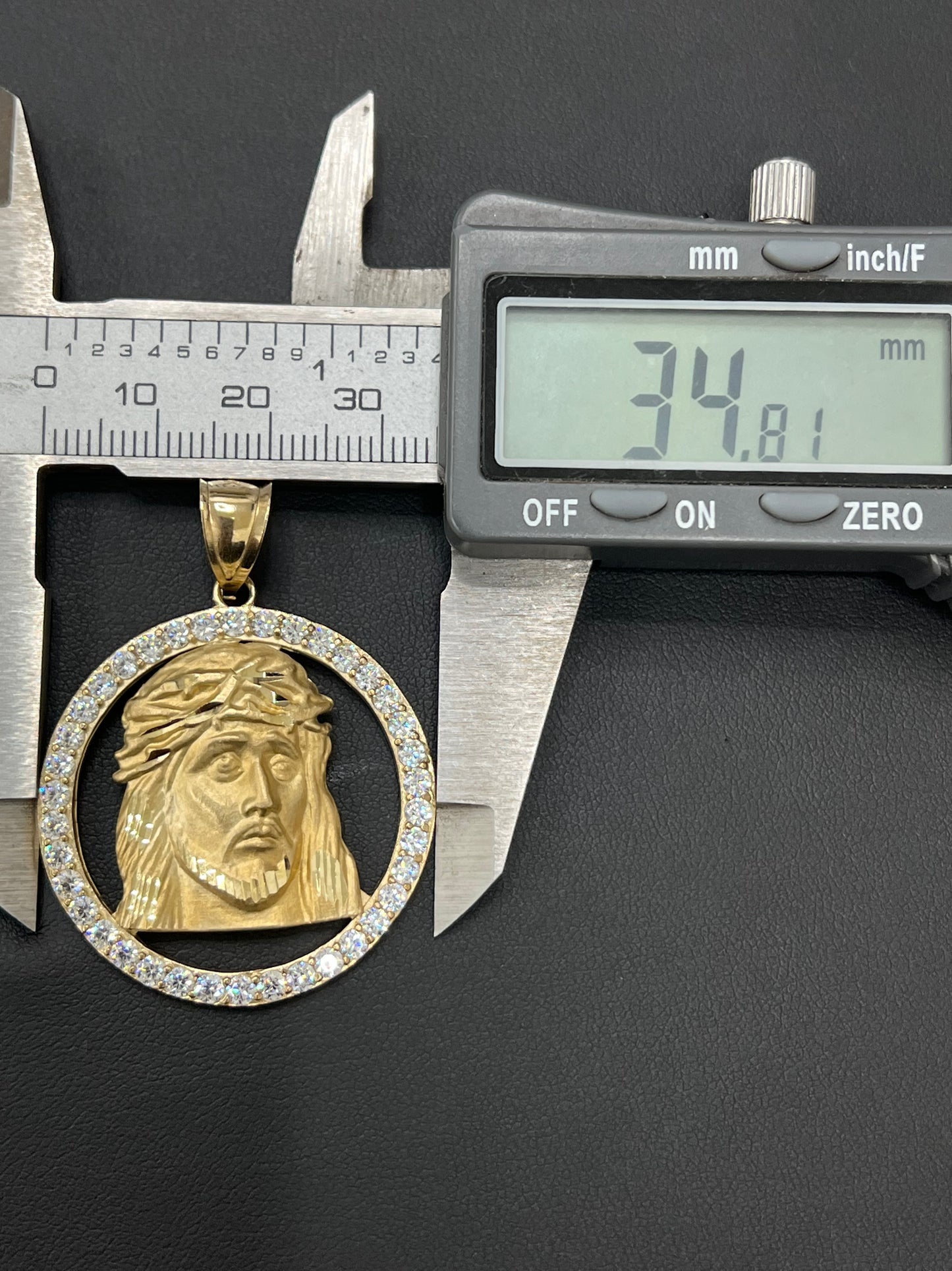 Gold 10k Jesus pendant Cz