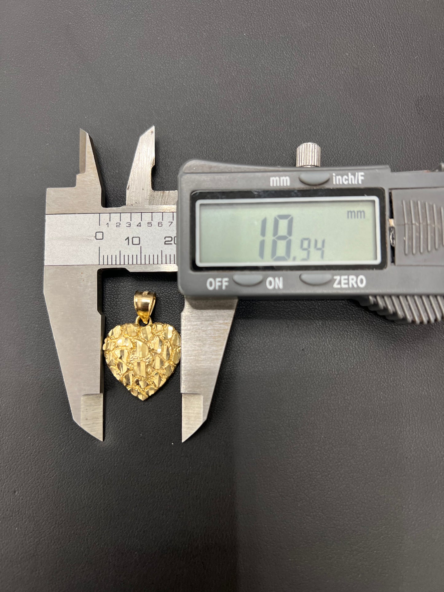 Gold 10k heart nugget pendant