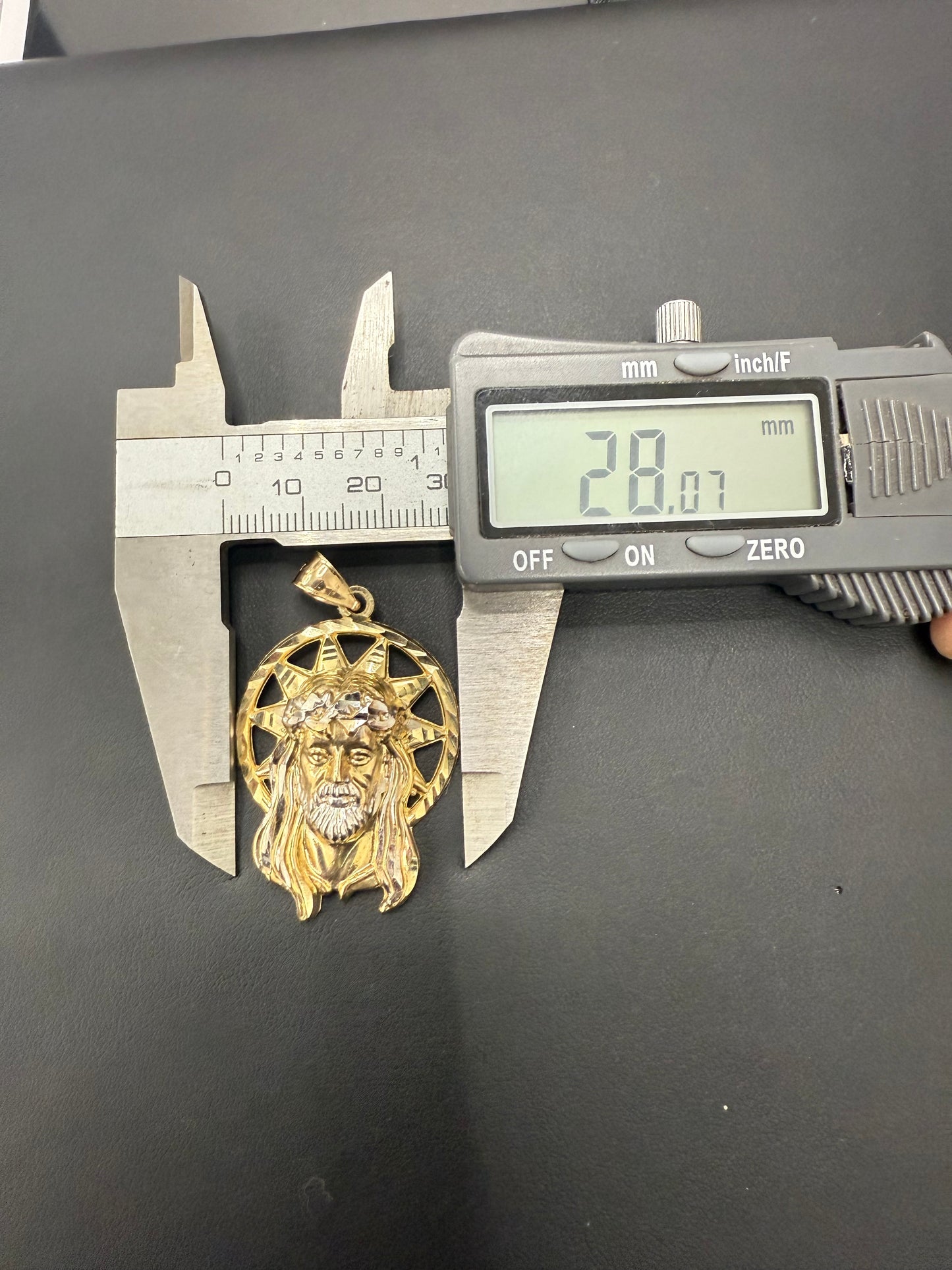 Gold 10k Jesus Pendant