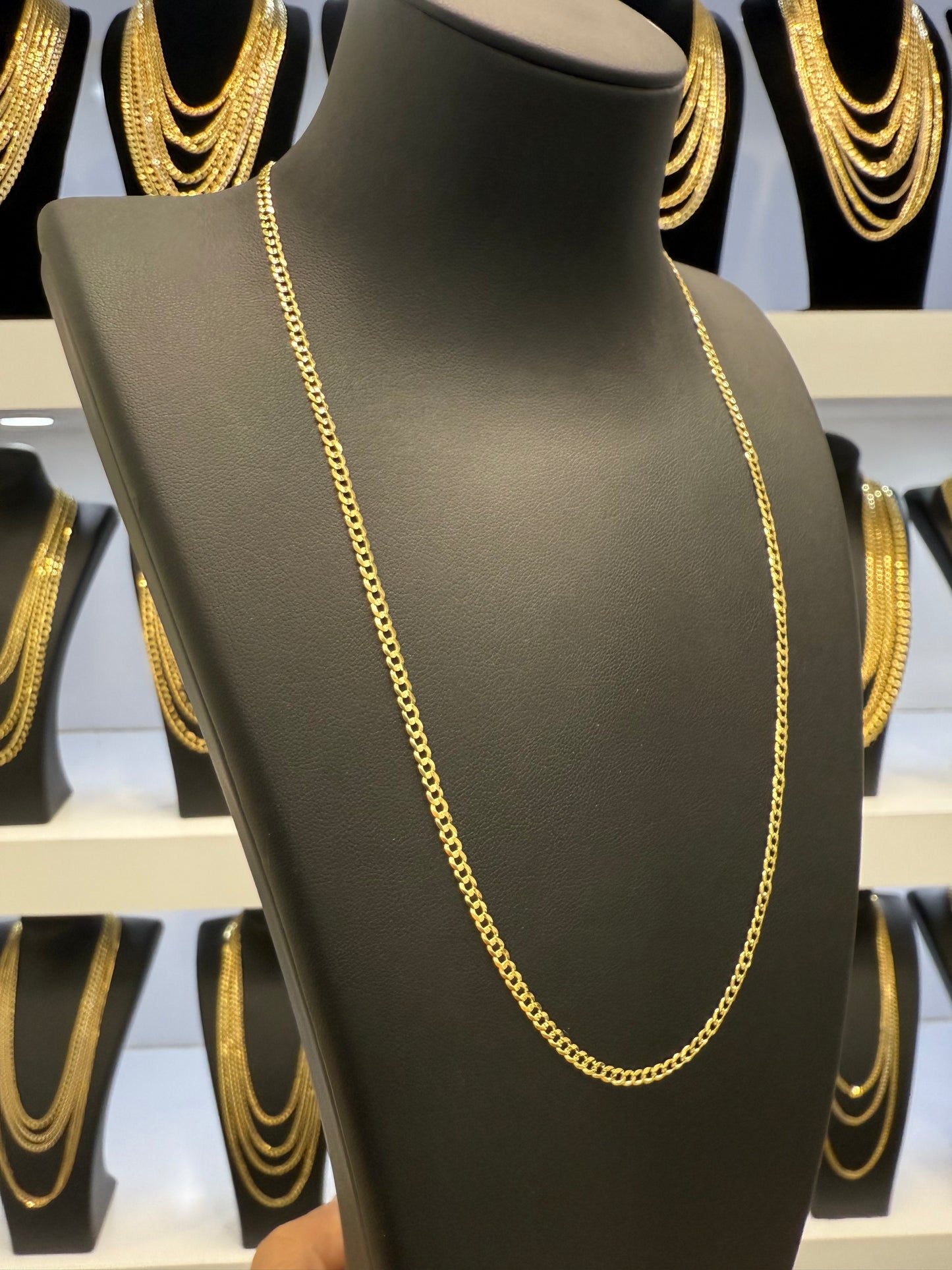Solid 10k Curb Chain 2.5mm 16”