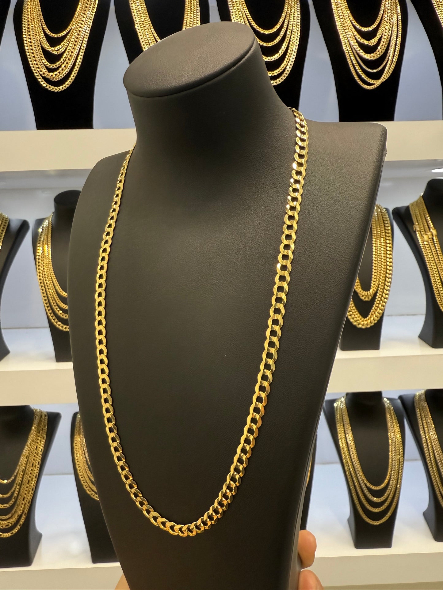 Solid 10k Curb Chain 6mm 22”