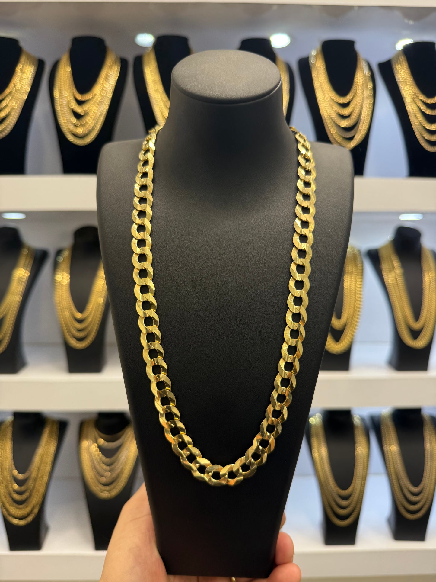 Solid 10k Curb Chain 12mm 20”