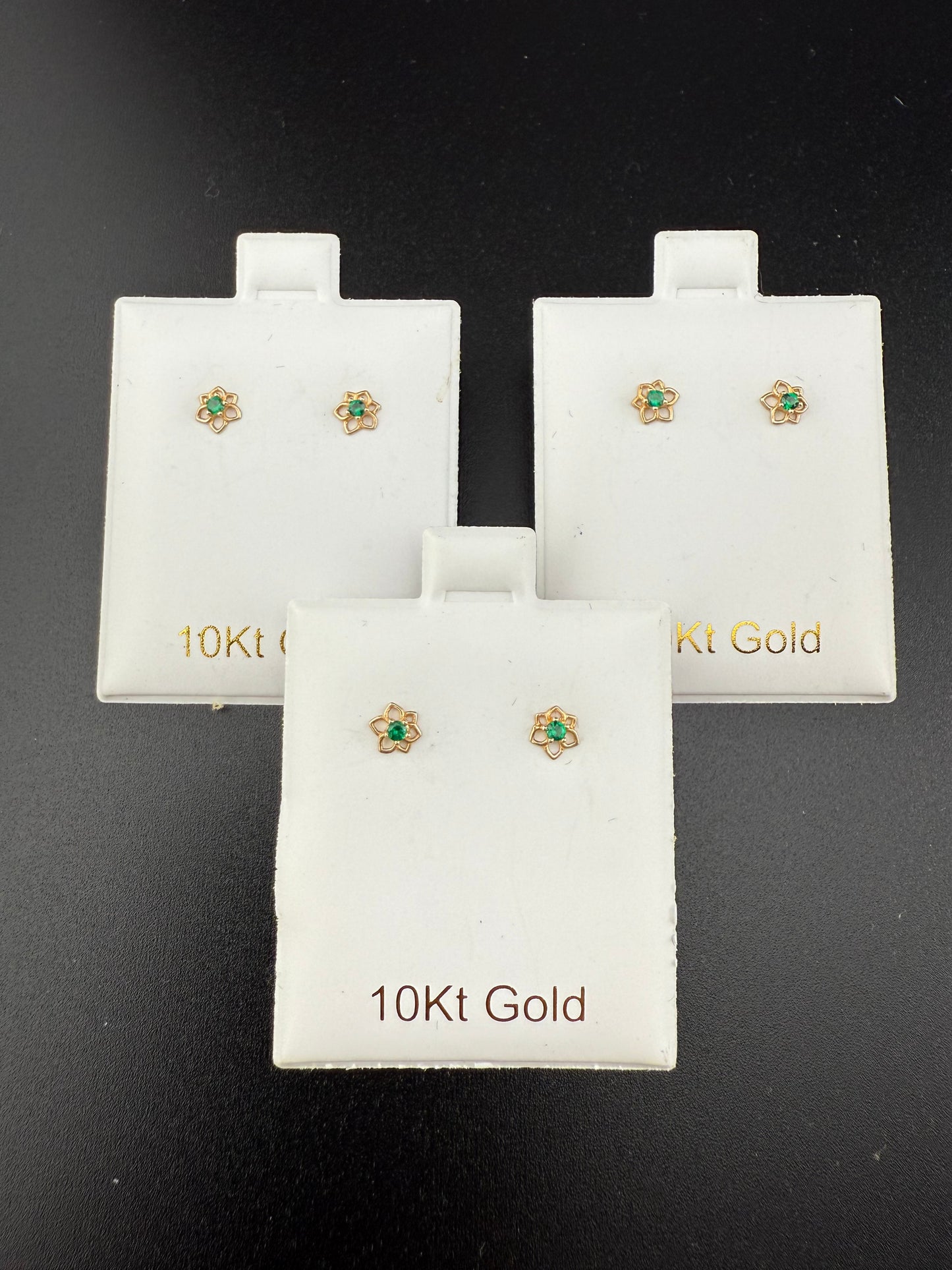 Gold 10k Screw-back earrings Cz