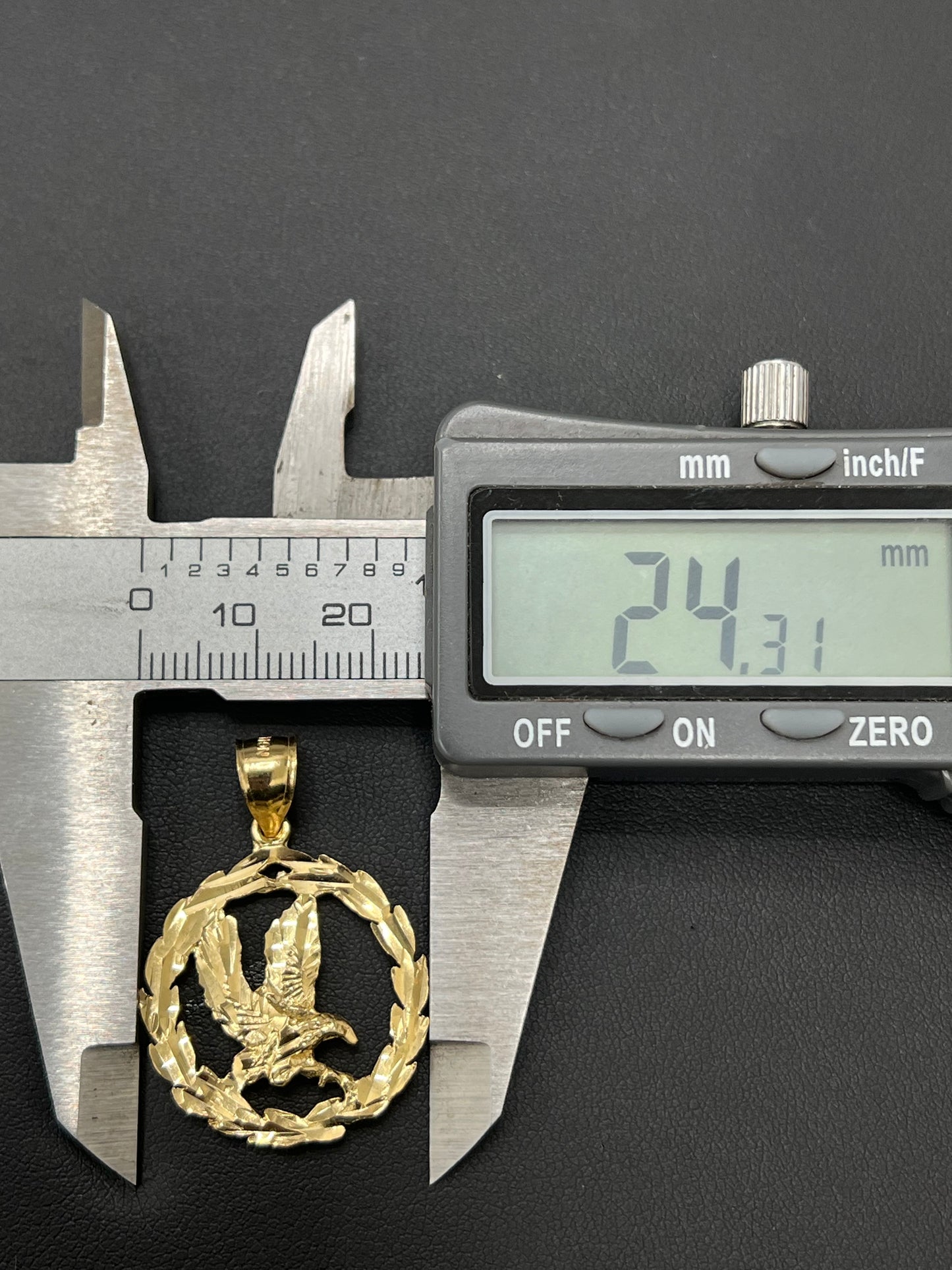 Gold 14k Eagle pendant