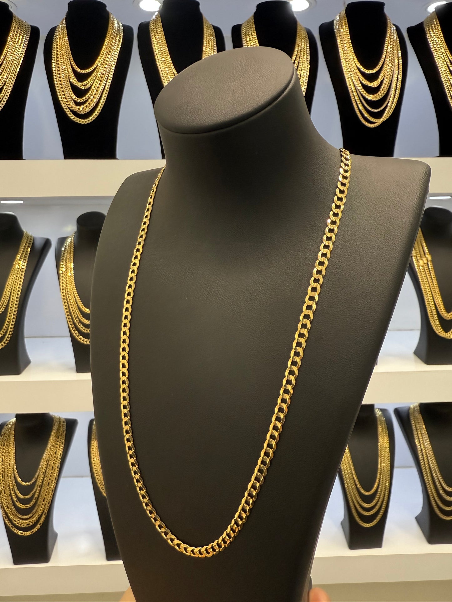 Solid 10k Curb Chain 5mm 18”
